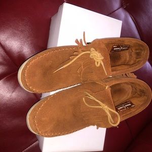 Minnetonka Women’s Venice Brown